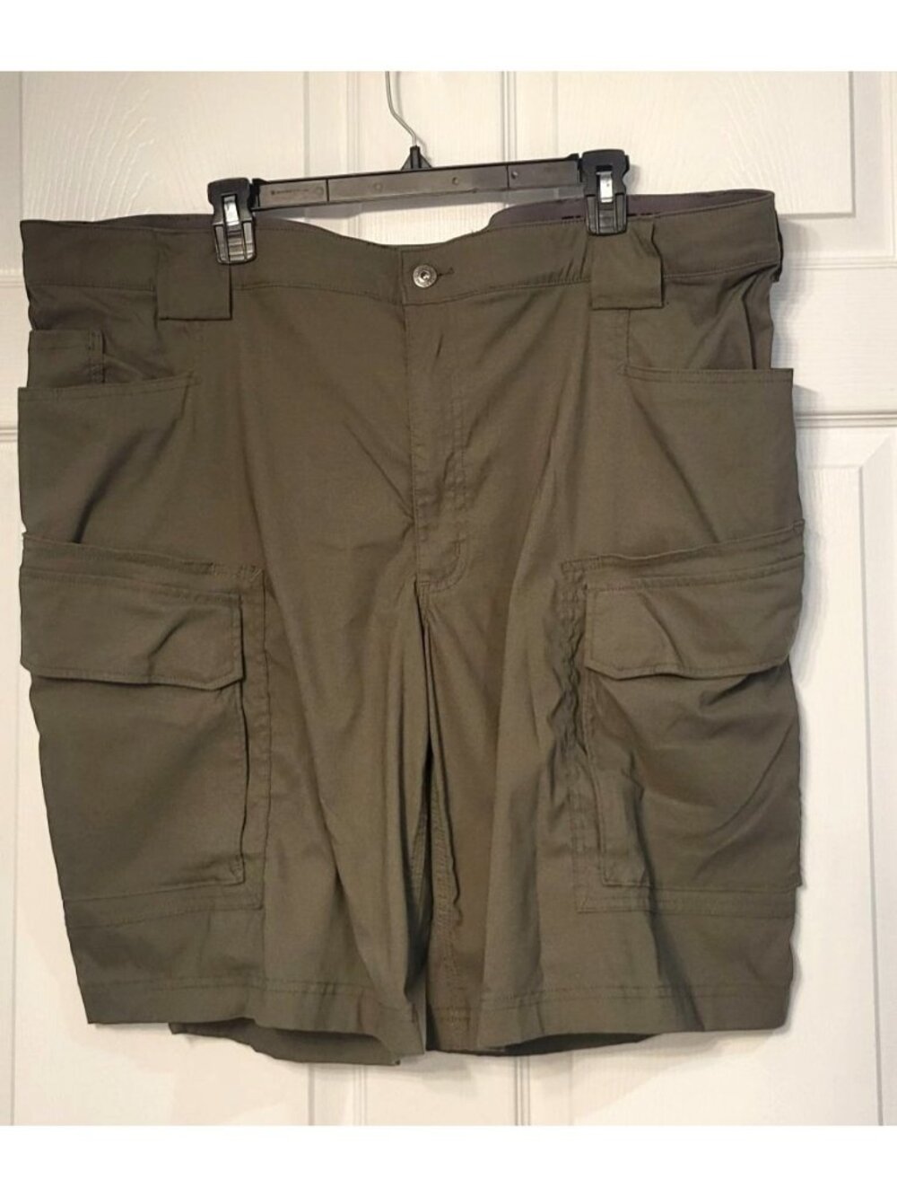 Mens Duluth Trading Co Flex Dry on The Fly Olive Green Spandex Cargo Shorts 44